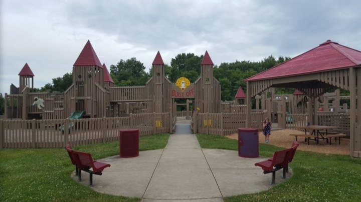 This Outstanding Outdoor Adventure In Indiana Is A Playground, Splash Pad, And Nature Trail All In One