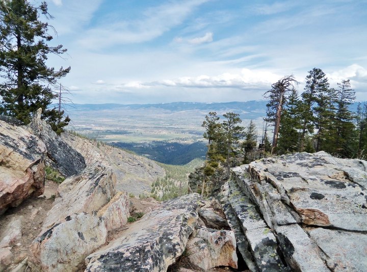 The Magnificent Bridge Trail In Montana That Will Lead You To A Hidden Overlook