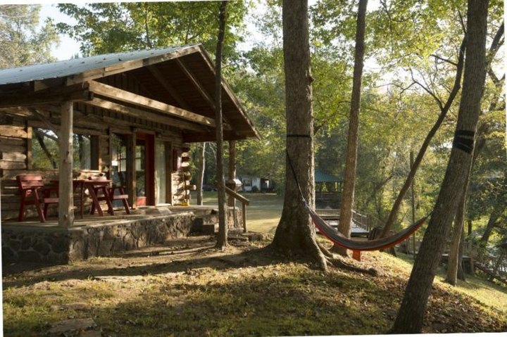 These Riverside Cabins Are Perfect For The Nature Loving Arkansan