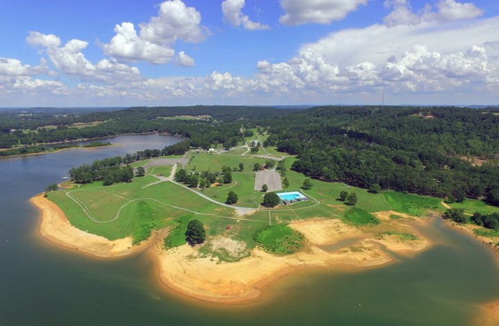This Little-Known Lake Park In Alabama Is Calling Your Name This Summer
