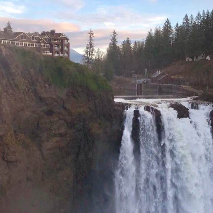 This Secluded Waterfall Restaurant In Washington Is One Of The Most Magical Places You’ll Ever Eat