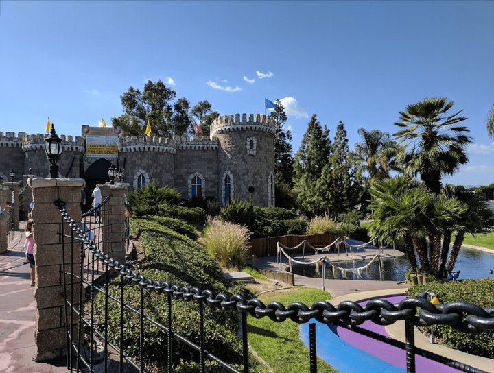 Visit The Biggest Mini Golf Park In Southern California For An Awesome Outdoor Outing