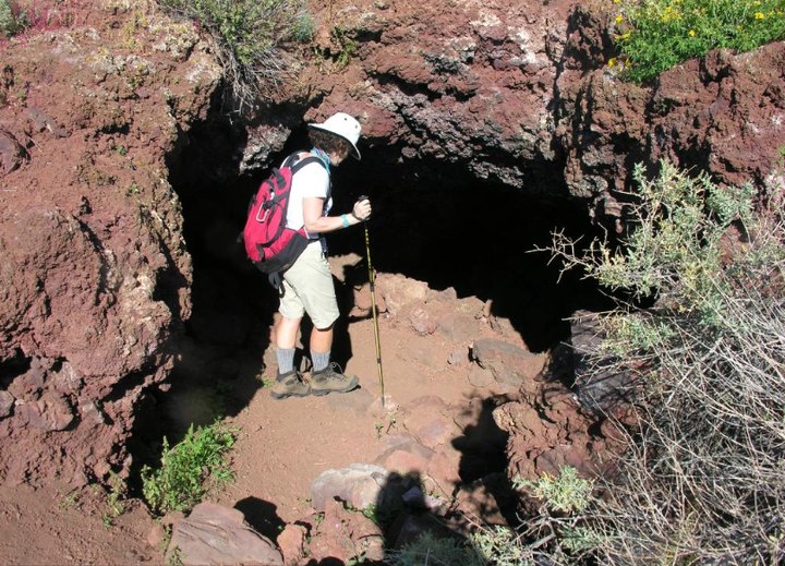 This Ancient Trail In Arizona Leads Straight To An Abandoned Lava Cave