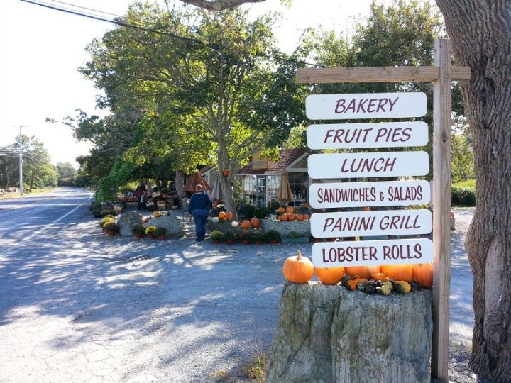 The Enormous Roadside Farmers Market In Rhode Island Is Too Good To Pass Up