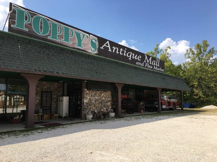 Poppy’s Antique Mall And Flea Market Is A Charming And Out Of The Way Missouri Destination