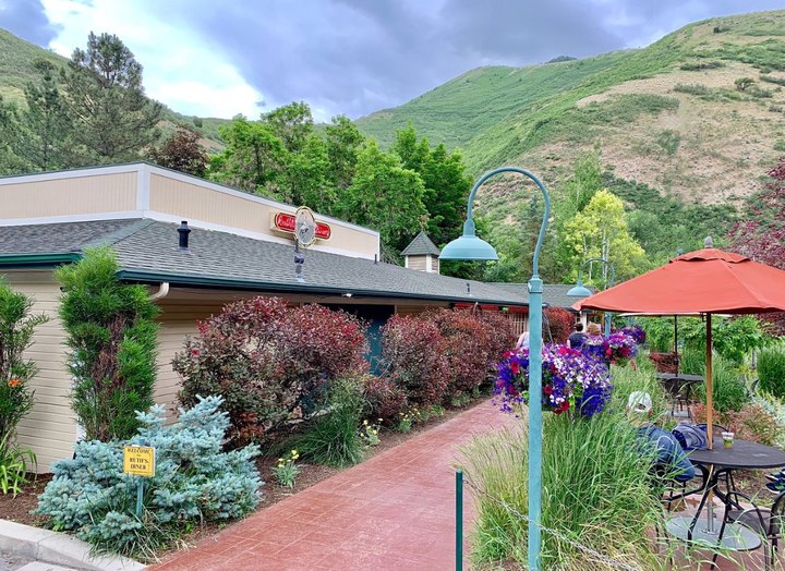 Utah's Old Trolley Car Diner Is One Of The Most Unique Places To Eat