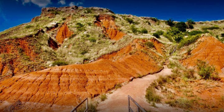 Hike The Gloss Mountain Stairway In Oklahoma For A Scenic Adventure