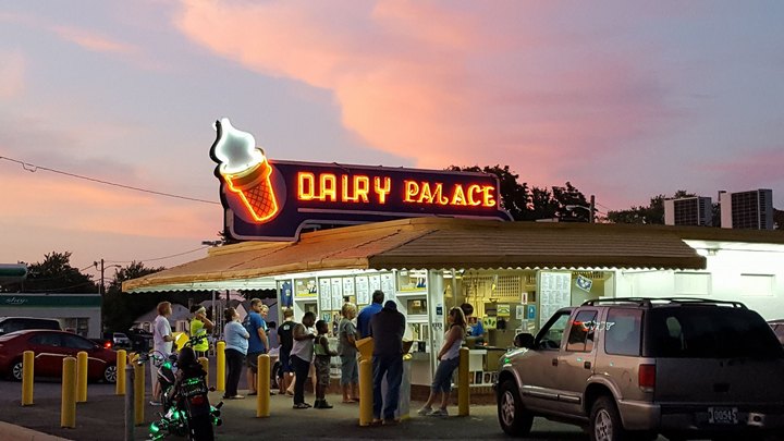 Delaware's Dairy Palace Is A Family Owned Dairy Bar That's Been Around For Over 60 Years