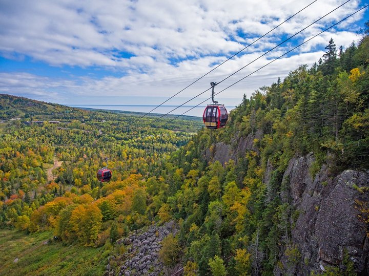 You Won't Find A Better Way To See Minnesota's Fall Colors Than The Summit Express Gondola