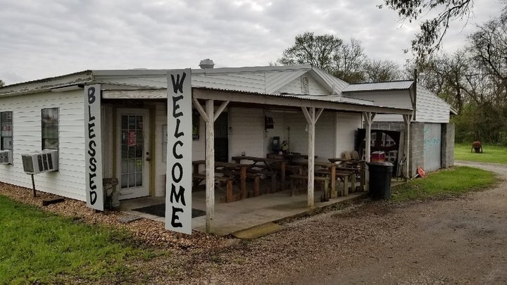 The One Ramshackle Hut In Louisiana With Delicious Homestyle Lunches Is Glenda's Creole Kitchen