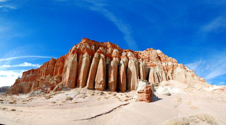 Walk Through 195,819 Acres Of Rock Formations At Nevada's Red Rock Canyon National Conservation Area