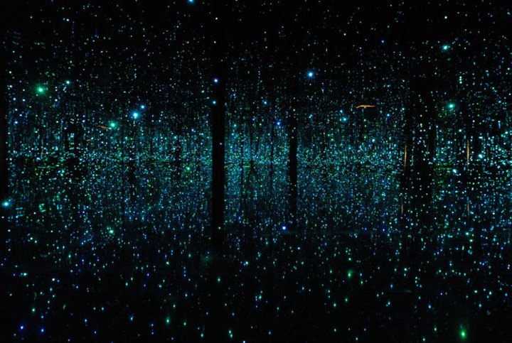 The Infinity Mirror Room At Phoenix Art Museum In Arizona Will Transport You To A Different World