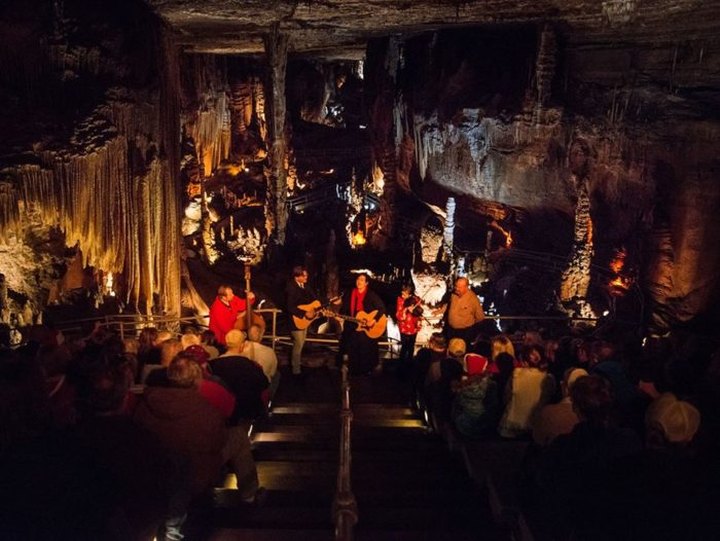 Have A Truly Enchanting Evening At Blanchard Springs' Caroling In The Caverns In Arkansas