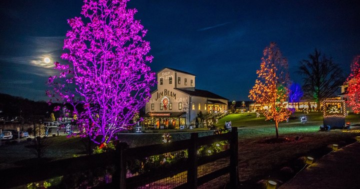 Enjoy An Illuminated Holiday Festival And Dinner At Jim Beam's Distillery In Kentucky This Year