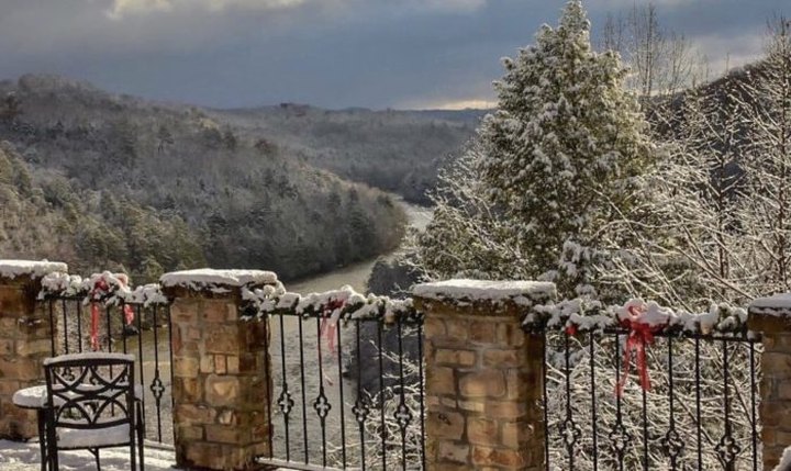 Embrace Winter And Get Away For A Magical Stay At Cumberland Falls State Resort Park In Kentucky