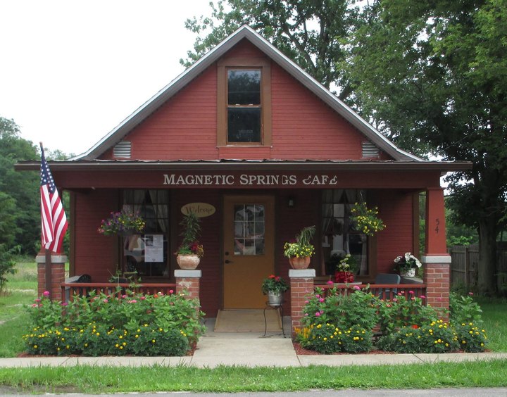 The Small Town Cottage Restaurant In Ohio Called Magnetic Springs Cafe Is Hiding Along Charming Country Roads
