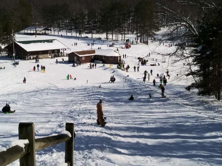 Reindeer Rodeos, Toboggan Limbos, And Hot Cocoa Await You At West Virginia’s Annual Toboggan Festival This Winter