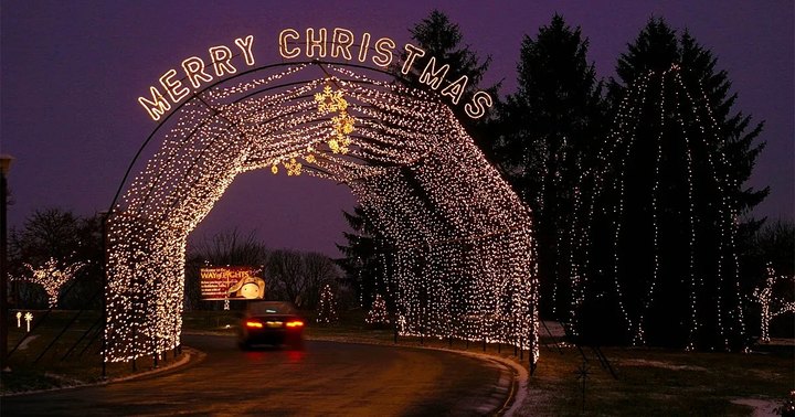 Enjoy Indoor And Outdoor Holiday Magic At The 50th Annual Way Of Lights Christmas Display In Illinois