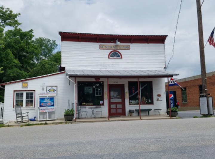 Built In 1901, Virginia's Middlebrook Mercantile Is An Old Fashioned General Store You'll Love To Visit