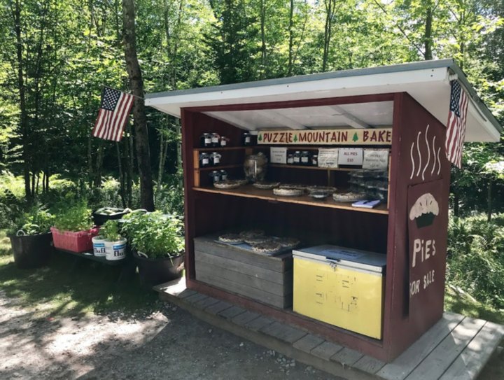 There's Nothing Sweeter Than This Tiny Bakery In Maine That Works On The Honor System