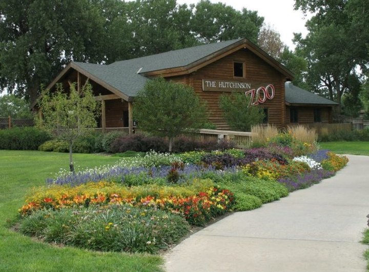Admission-Free, The Hutchinson Zoo In Kansas Is The Perfect Day Trip Destination