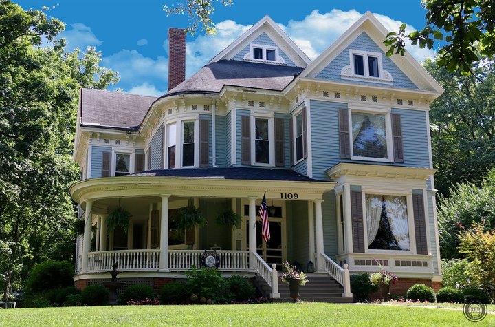 9 Illinois Bed And Breakfasts That Make For The Most Marvelous Getaway For Two