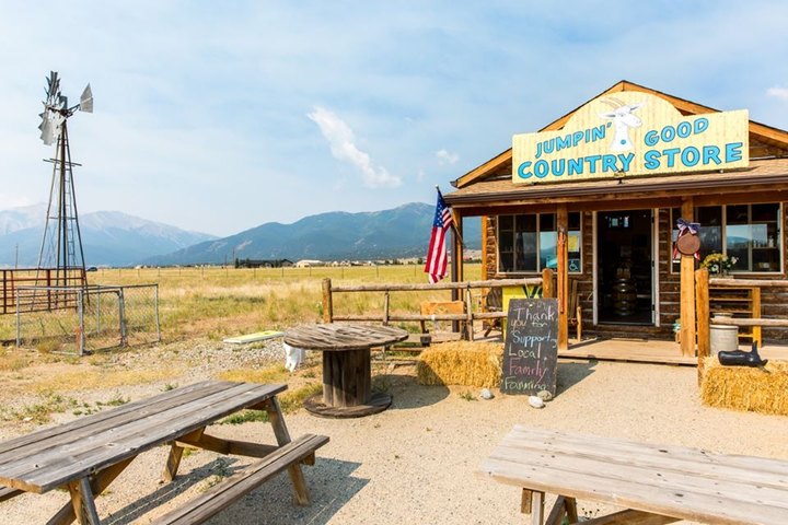 A Colorado Goat And Cheese Farm, Jumpin’ Good Goat Dairy Farm Is Utterly Divine