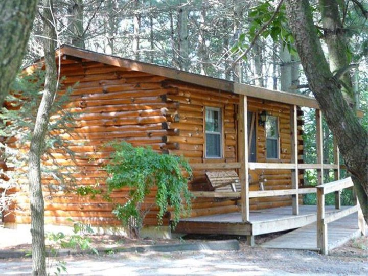 Camp In A Log Cabin In Amish Country At Shipshewana North Park Campground In Indiana