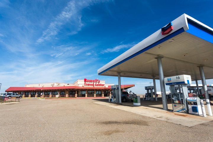 Glenrio, New Mexico Is Home To An Unassuming Truck Stop With An All-American Museum And Diner