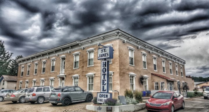 Stay Overnight In A 148-Year-Old Hotel That's Said To Be Haunted At The St. James Hotel In New Mexico
