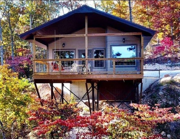 Experience The Fall Colors Like Never Before With A Stay At The River Of Life Treehouses In Missouri