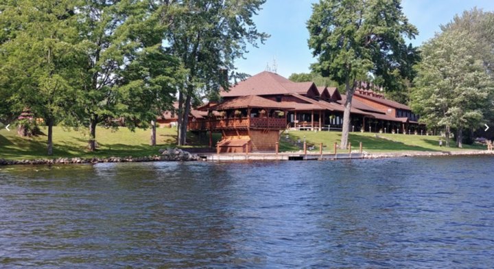 The Shack Is A Middle-Of-Nowhere Log Lodge In Michigan Where You'll Find Your Own Slice Of Paradise