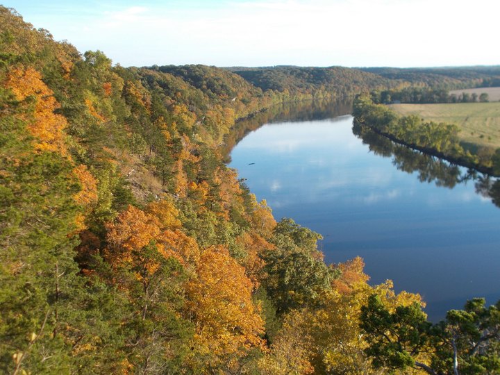 These 6 Overlooks Across Missouri Are The Perfect Spots For Stunning Fall Views