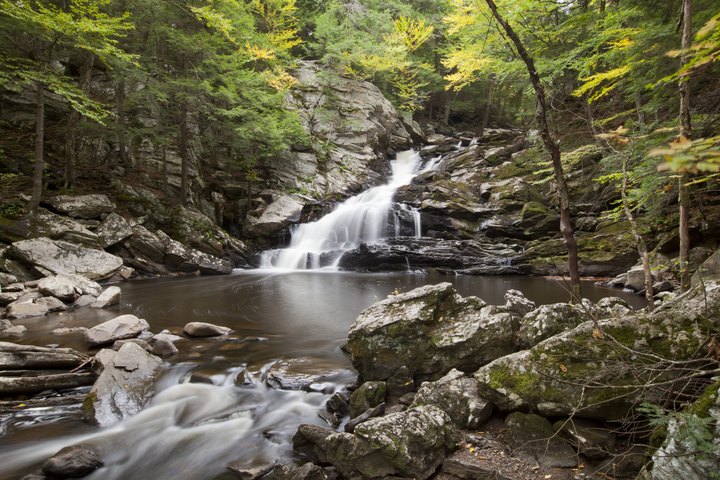 The 40-Foot Wahconah Falls In Massachusetts Has Some Of The Clearest Water We've Ever Seen