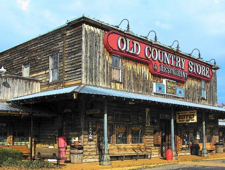 Visit Brooks Shaw's Old Country Store, The Small Town Diner In Tennessee That's Been Around Since The 1960s