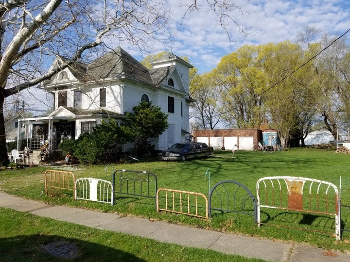 Book A Room At Periwinkle Place, A Former Funeral Home That Offers Spooky Overnight Stays In Iowa