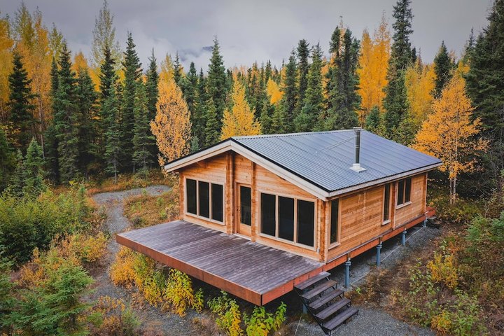 Cozy Up In This Peaceful Alaska Mountain Cabin Right Outside Eklutna Lake