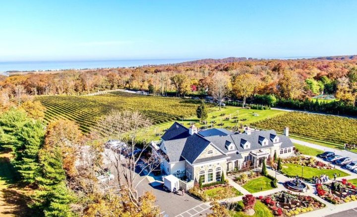 6 Wineries in Long Island, New York That You Need To Check Out This Fall
