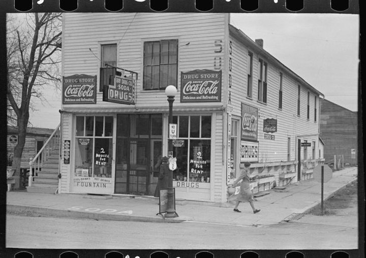 12 Photos Of North Dakota's Stores Of Yesteryear That'll Take You Back In Time