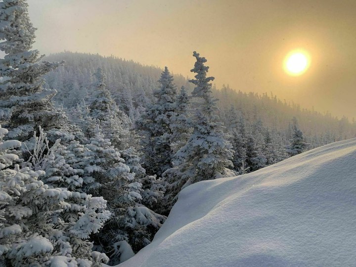 The Cascade Mountain Trail Might Just Be The Most Gorgeous Wintertime Hike In New York