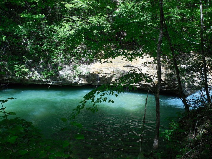 This Hidden Natural Pool Has Some Of The Bluest Water In Alabama