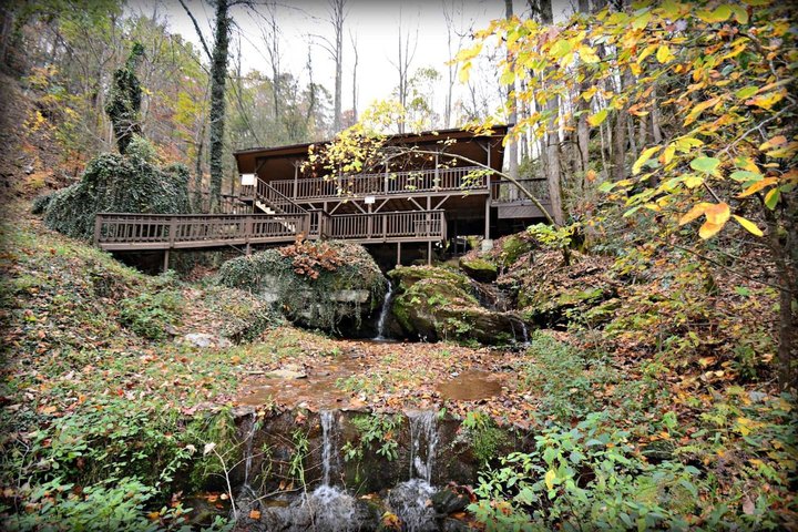 This Cabin Built Directly Over A Waterfall Is The Perfect Weekend Getaway In The Mountains Of Tennessee