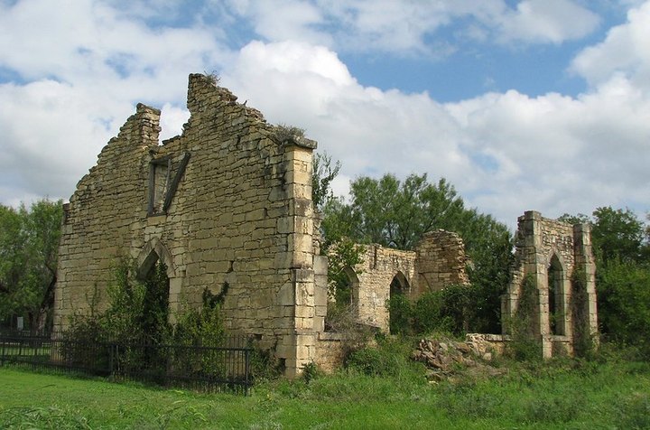 Visit These Fascinating Ruins In Texas For An Adventure Into The Past