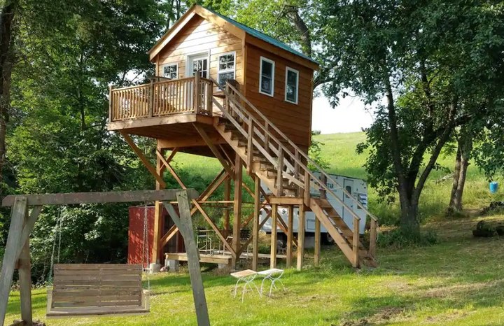 Sleep Underneath The Forest Canopy At This Epic Treehouse In Pennsylvania