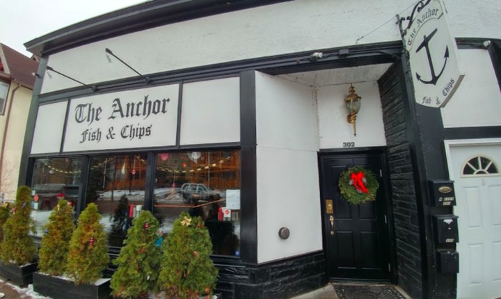Have A Meal At A Traditional Irish Chipper Without Leaving Minnesota At The Anchor Fish And Chips