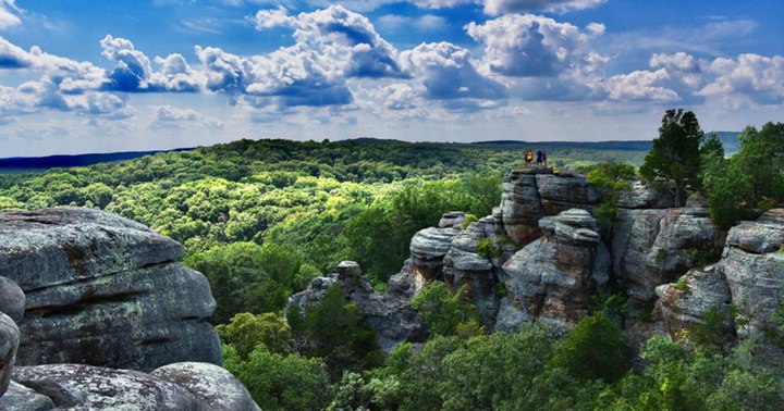 Discover These 7 Natural Wonders Of The Illinois Ozarks