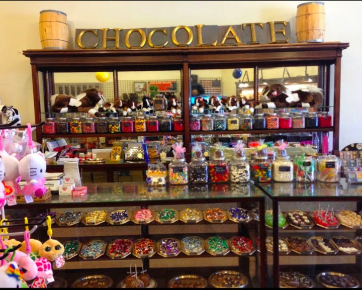The Absolutely Whimsical Candy Store In Wyoming, Cowtown Candy Will Make You Feel Like A Kid Again