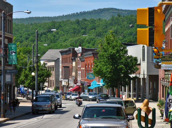 7  Historic Towns In New Hampshire That Will Transport You To The Past