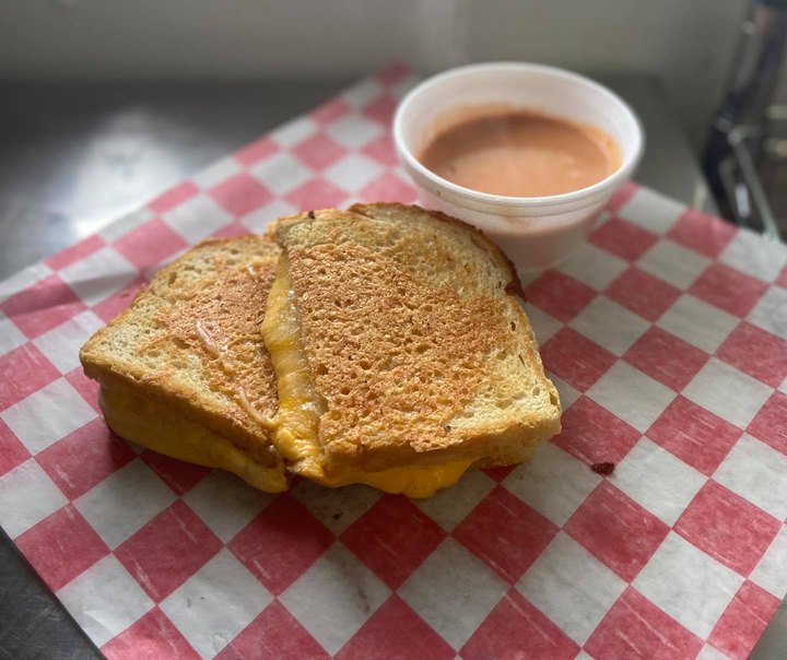 Feast On Melt In Your Mouth Sandwiches At A New Kansas Restaurant Named Twisted Joe's