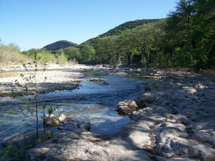 You'll Want To Spend The Entire Day At The Gorgeous Stretch Of River In Texas' Garner State Park